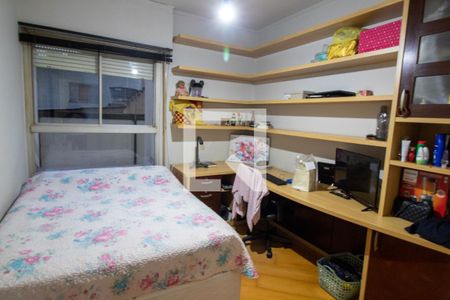 Quarto 1 de apartamento para alugar com 4 quartos, 158m² em Jardim das Acacias, São Paulo