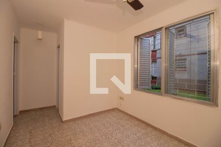 Sala de apartamento para alugar com 1 quarto, 38m² em Jardim Itu Sabará, Porto Alegre