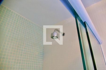 Apartamento à venda com 85m², 3 quartos e 1 vaga Apartamento à venda com 85m², 3 quartos e 1 vagaBanheiro social