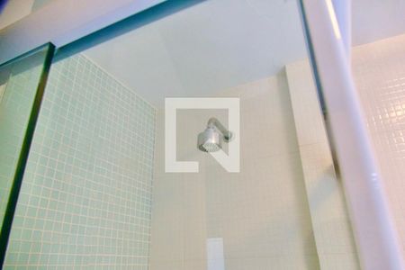 Apartamento à venda com 85m², 3 quartos e 1 vaga Apartamento à venda com 85m², 3 quartos e 1 vagaBanheiro social