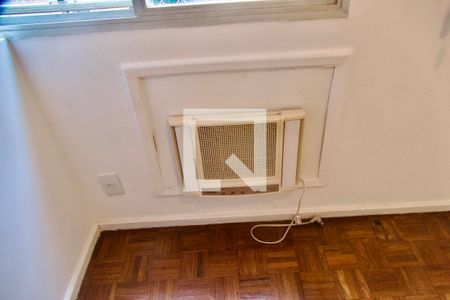 Apartamento à venda com 85m², 3 quartos e 1 vaga Apartamento à venda com 85m², 3 quartos e 1 vagaQuarto