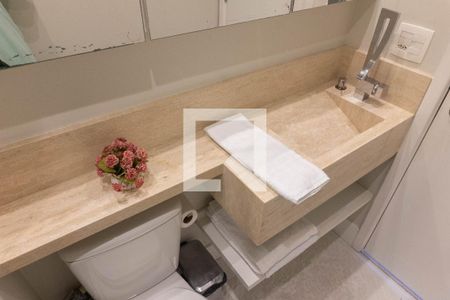 Apartamento à venda com 60m², 2 quartos e 1 vaga Apartamento à venda com 60m², 2 quartos e 1 vagaBanheiro