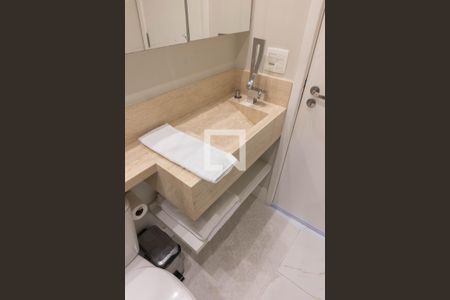 Apartamento à venda com 60m², 2 quartos e 1 vaga Apartamento à venda com 60m², 2 quartos e 1 vagaBanheiro