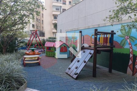 Apartamento à venda com 60m², 2 quartos e 1 vaga Apartamento à venda com 60m², 2 quartos e 1 vagaÁrea comum - Playground