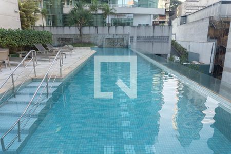 Apartamento à venda com 60m², 2 quartos e 1 vaga Apartamento à venda com 60m², 2 quartos e 1 vagaÁrea comum - Piscina