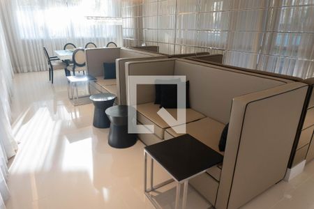 Apartamento à venda com 60m², 2 quartos e 1 vaga Apartamento à venda com 60m², 2 quartos e 1 vagaÁrea comum - Salão de festas