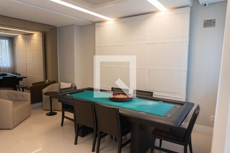 Apartamento à venda com 60m², 2 quartos e 1 vaga Apartamento à venda com 60m², 2 quartos e 1 vagaSala de Jogos