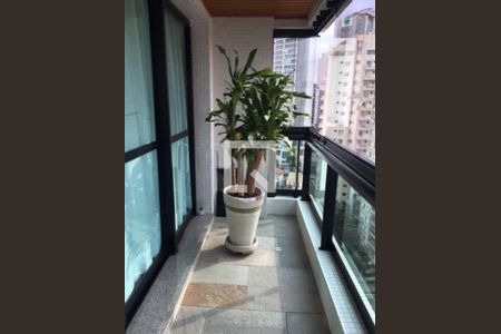 Apartamento à venda com 235m², 4 quartos e 4 vagas