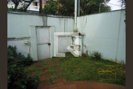 Casa à venda com 309m², 4 quartos e 6 vagas