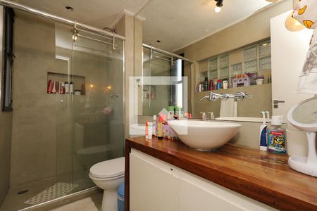 Apartamento à venda com 244m², 4 quartos e 3 vagas Apartamento à venda com 244m², 4 quartos e 3 vagasBanheiro Quarto 4 S
