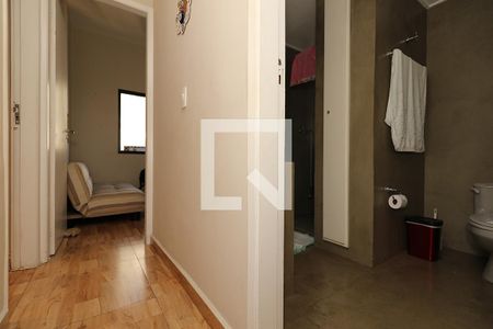 Apartamento à venda com 244m², 4 quartos e 3 vagas Apartamento à venda com 244m², 4 quartos e 3 vagasCorredor