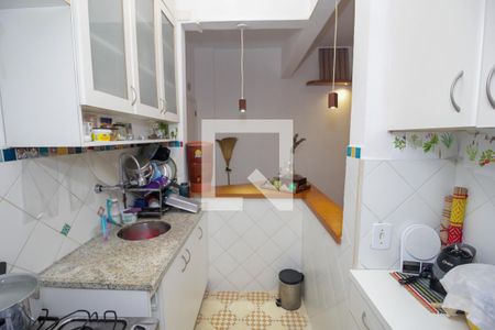 Apartamento à venda com 55m², 1 quarto e sem vaga Apartamento à venda com 55m², 1 quarto e sem vagaCozinha - Armários