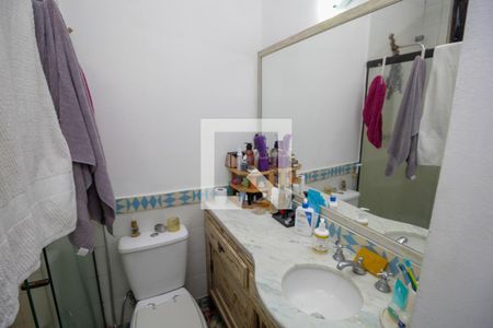 Apartamento à venda com 55m², 1 quarto e sem vaga Apartamento à venda com 55m², 1 quarto e sem vagaBanheiro da Suíte