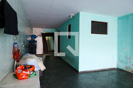 Casa à venda com 250m², 5 quartos e 4 vagas Casa à venda com 250m², 5 quartos e 4 vagasBanheiro da Garagem
