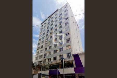 Studio à venda com 36m², 1 quarto e sem vaga Studio à venda com 36m², 1 quarto e sem vagaFachada