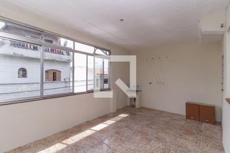 Casa à venda com 113m², 2 quartos e 1 vagaÁrea de Serviço