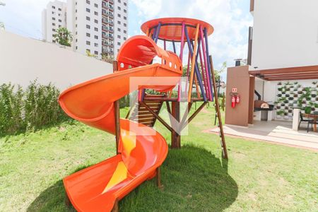 Apartamento à venda com 24m², 1 quarto e sem vaga Apartamento à venda com 24m², 1 quarto e sem vagaÁrea comum - Playground