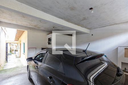 Casa à venda com 200m², 2 quartos e 2 vagas Casa à venda com 200m², 2 quartos e 2 vagasGaragem