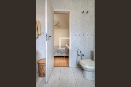 Casa de condomínio à venda com 260m², 4 quartos e 4 vagas Casa de condomínio à venda com 260m², 4 quartos e 4 vagasQuarto 1 - Suíte