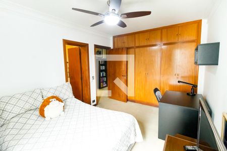 Apartamento à venda com 300m², 3 quartos e 5 vagas Apartamento à venda com 300m², 3 quartos e 5 vagasSuíte 1