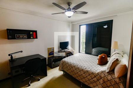 Apartamento à venda com 300m², 3 quartos e 5 vagas Apartamento à venda com 300m², 3 quartos e 5 vagasSuíte 1