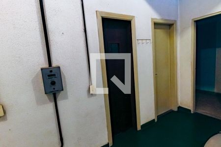 Apartamento à venda com 300m², 3 quartos e 5 vagas Apartamento à venda com 300m², 3 quartos e 5 vagasSaúna