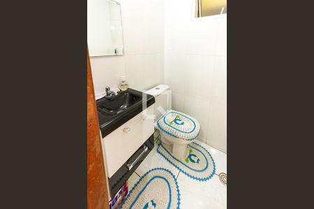 Casa à venda com 174m², 2 quartos e 6 vagasLavabo