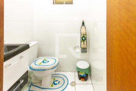 Casa à venda com 174m², 2 quartos e 6 vagasLavabo