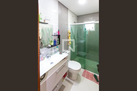 Casa à venda com 174m², 2 quartos e 6 vagasBanheiro da Suíte