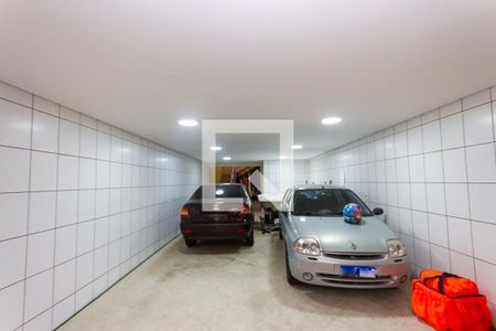 Casa à venda com 174m², 2 quartos e 6 vagasGaragem