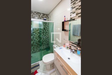 Casa à venda com 174m², 2 quartos e 6 vagasBanheiro da Suite