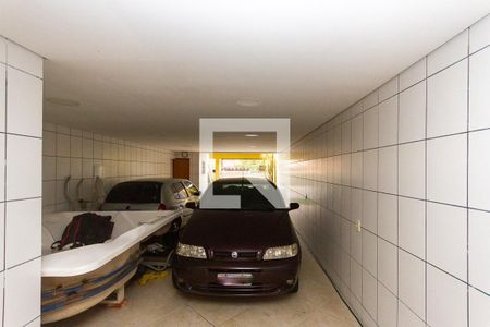 Casa à venda com 174m², 2 quartos e 6 vagasGaragem