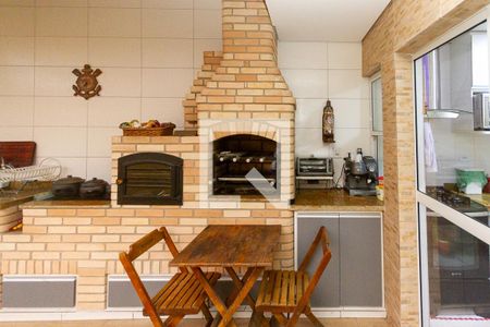 Casa à venda com 174m², 2 quartos e 6 vagasCozinha