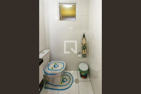 Casa à venda com 174m², 2 quartos e 6 vagasLavabo