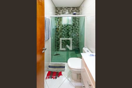 Casa à venda com 174m², 2 quartos e 6 vagasBanheiro da Suite