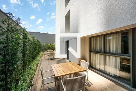 Studio à venda com 25m², 1 quarto e sem vaga Studio à venda com 25m², 1 quarto e sem vagaCondomínio - Salão de Festas