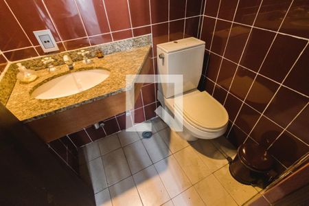 Casa à venda com 400m², 3 quartos e 4 vagasSalão de Festa Lavabo