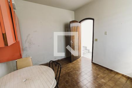 Casa à venda com 400m², 3 quartos e 4 vagasEdícula Lavanderia