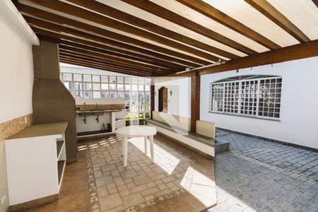 Casa à venda com 400m², 3 quartos e 4 vagasChurrasqueira