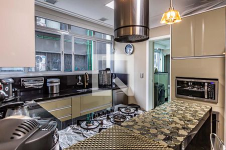 Apartamento para alugar com 200m², 2 quartos e 2 vagas Apartamento para alugar com 200m², 2 quartos e 2 vagasCozinha