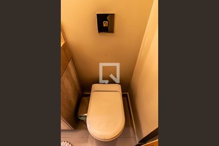 Apartamento para alugar com 200m², 2 quartos e 2 vagas Apartamento para alugar com 200m², 2 quartos e 2 vagasLavabo