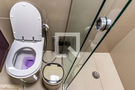 Apartamento para alugar com 200m², 2 quartos e 2 vagas Apartamento para alugar com 200m², 2 quartos e 2 vagasBanheiro