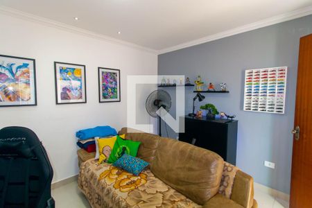 Casa à venda com 305m², 5 quartos e 5 vagas Casa à venda com 305m², 5 quartos e 5 vagasEscritório