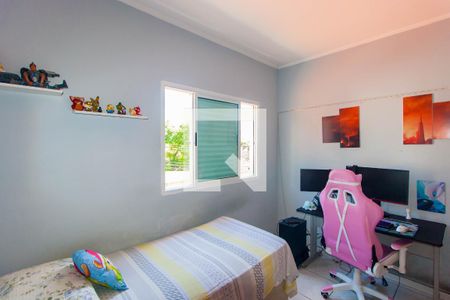 Casa à venda com 305m², 5 quartos e 5 vagas Casa à venda com 305m², 5 quartos e 5 vagasQuarto 4