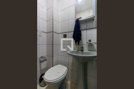 Casa à venda com 305m², 5 quartos e 5 vagas Casa à venda com 305m², 5 quartos e 5 vagasBanheiro 5