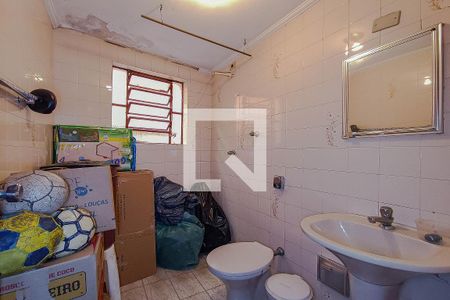 Casa à venda com 192m², 5 quartos e 3 vagas Casa à venda com 192m², 5 quartos e 3 vagasBanheiro 3