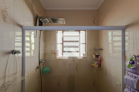 Casa à venda com 192m², 5 quartos e 3 vagas Casa à venda com 192m², 5 quartos e 3 vagasBanheiro 2