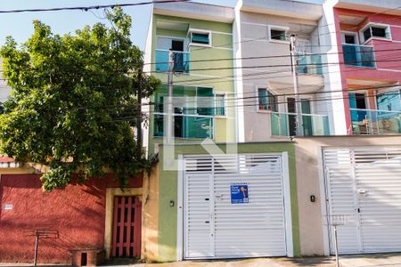 Casa à venda com 162m², 3 quartos e 3 vagasFachada