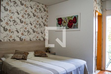 Casa à venda com 162m², 3 quartos e 3 vagasSuíte