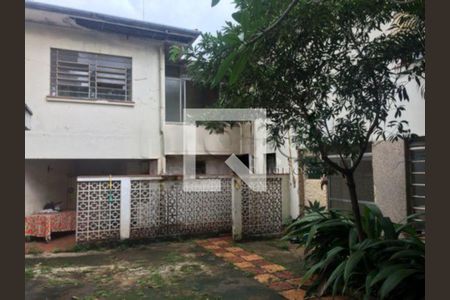 Casa à venda com 230m², 3 quartos e 4 vagas